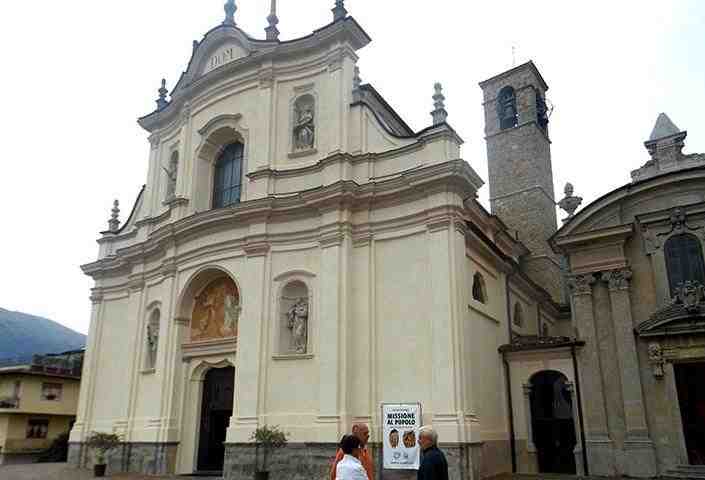 Chiesa Parrocchiale Sant'Antonio da Padova Chiesa / Chiostro / Convento