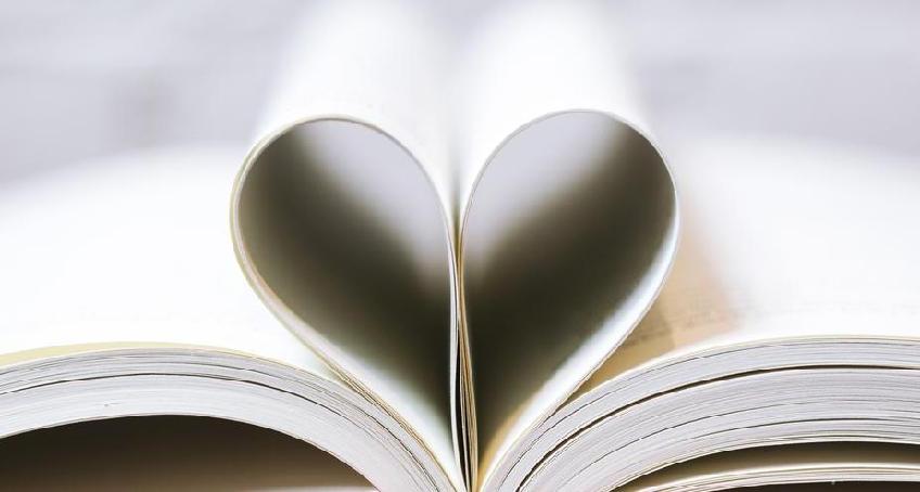 Permette un libro?